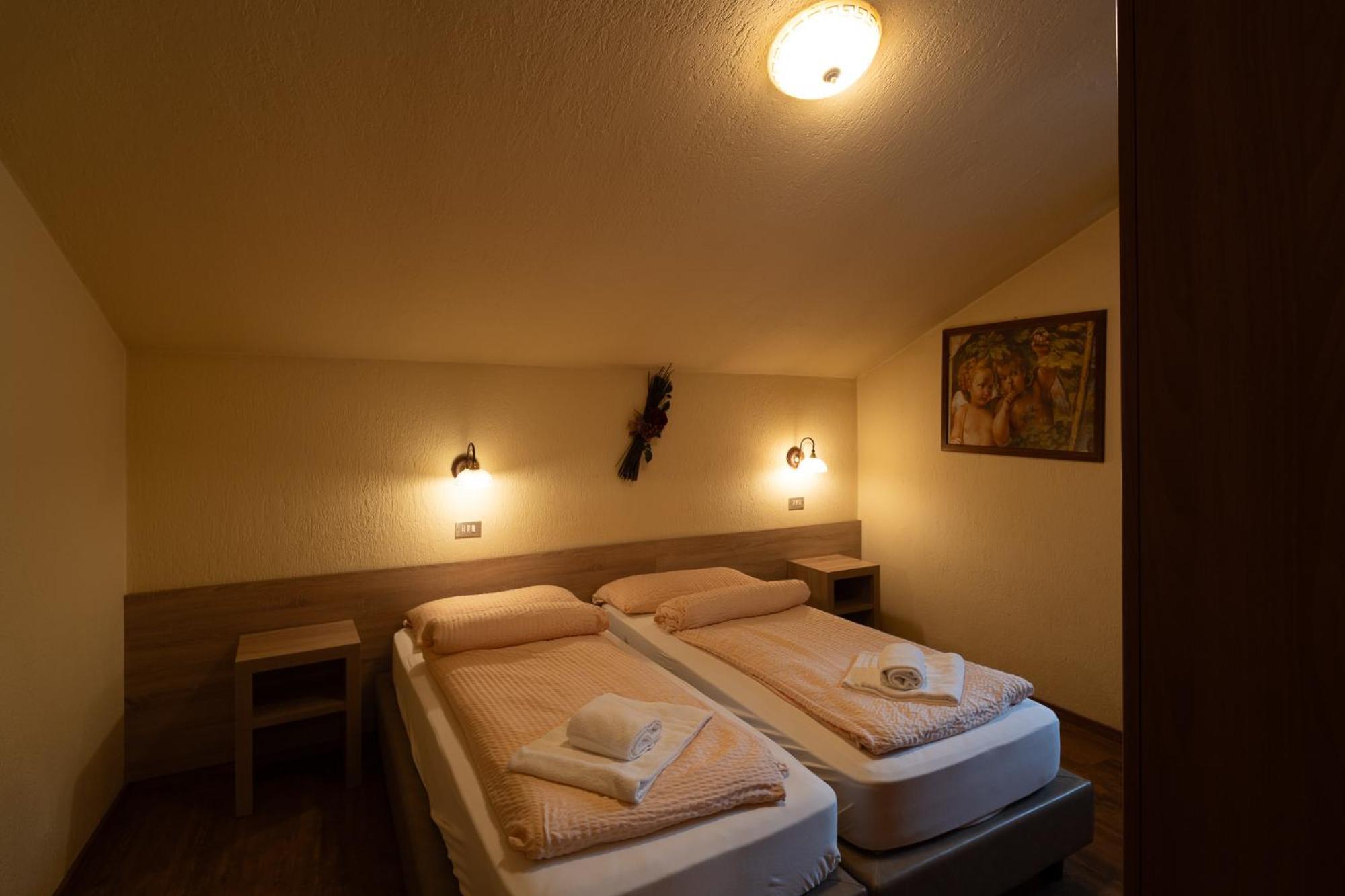 Residence L'Arcobi Livigno Buitenkant foto