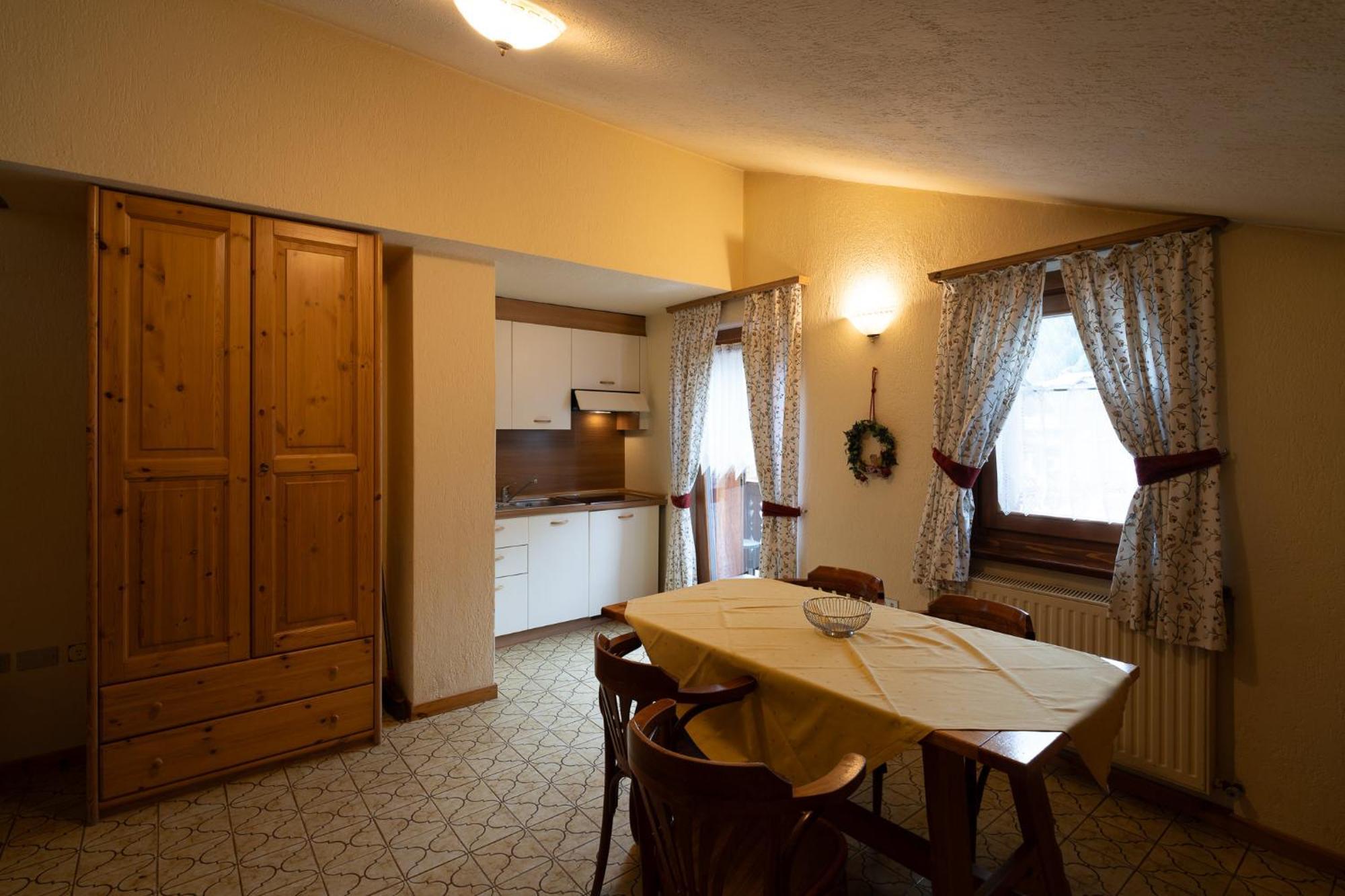 Residence L'Arcobi Livigno Buitenkant foto